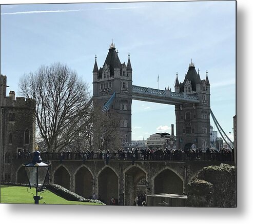 Bridge Metal Print featuring the photograph London Landmark by Lee Darnell