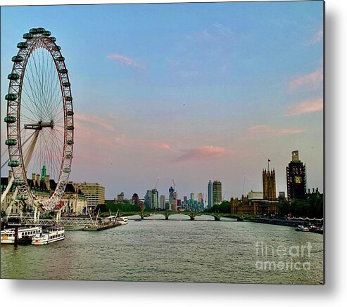  Metal Print featuring the photograph Thames by Dennis Richardson