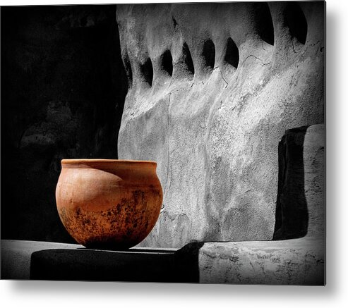 Bowl Metal Print featuring the photograph The Bowl by Lucinda Walter