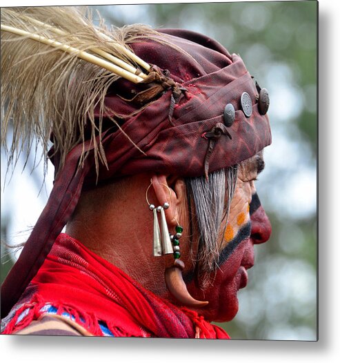 Seminole Indian Metal Print featuring the photograph Dressed for battle by David Lee Thompson