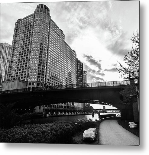 Chicago Metal Print featuring the photograph Strolling in the Chi by D Justin Johns