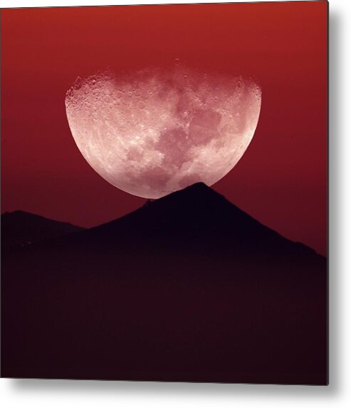 Nobody Metal Print featuring the photograph Moon Over Mountains #1 by Detlev Van Ravenswaay