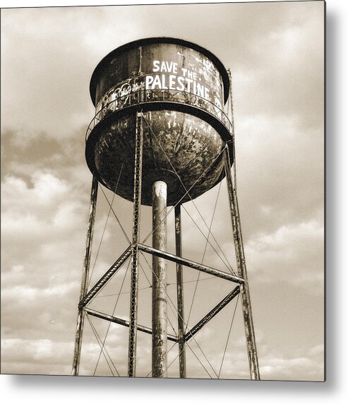 Water Towers Metal Print featuring the photograph New York water towers 11 - Greenpoint Brooklyn by Gary Heller