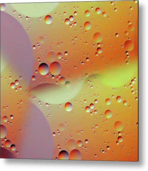 Close-up Metal Print featuring the photograph Oil And Water Abstract by Martin Hardman