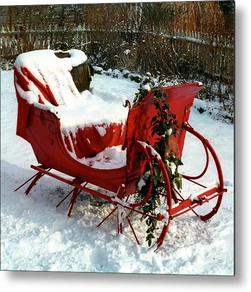 Christmas Metal Print featuring the photograph Christmas Sleigh by Andrew Fare