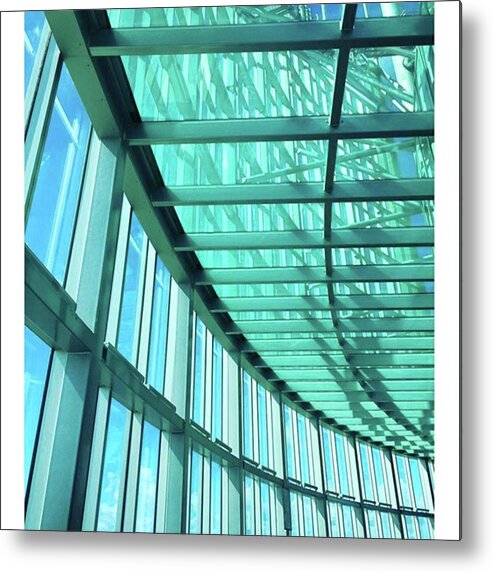 Hotshotz_architecture Metal Print featuring the photograph Skydeck Photo By @pauldalsasso_images by Paul Dal Sasso