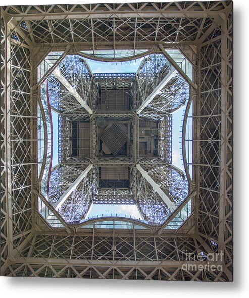 Paris Metal Print featuring the photograph Up the Center by Tim Mulina