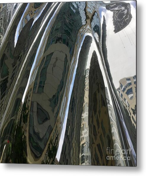 Closeup Venus Sculpture Argent Movement Swirling Metal Print featuring the photograph Venus 1-6 by J Doyne Miller