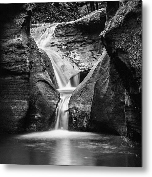 Waterfall Metal Print featuring the photograph Devils Bathtub by Scott Meyer