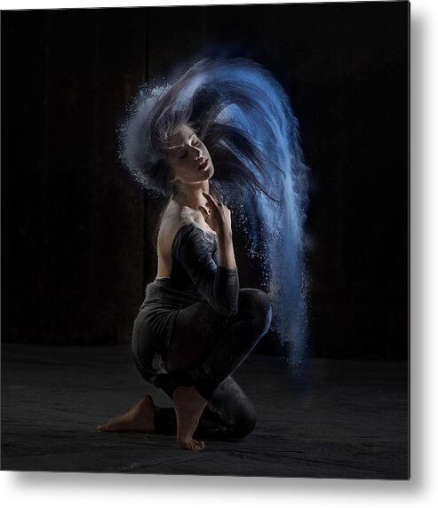 Dancer Metal Print featuring the photograph Flour Dance by Cesare Sent