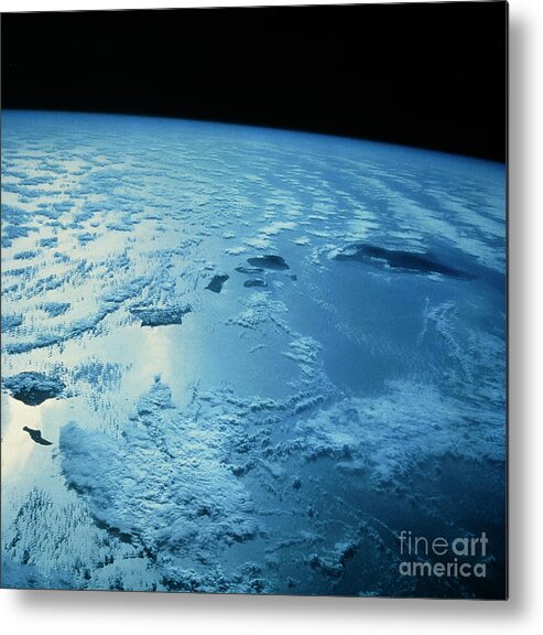 Hawaii Metal Print featuring the photograph Hawaiian Island Chain From Space by Us Geological Survey/science Photo Library