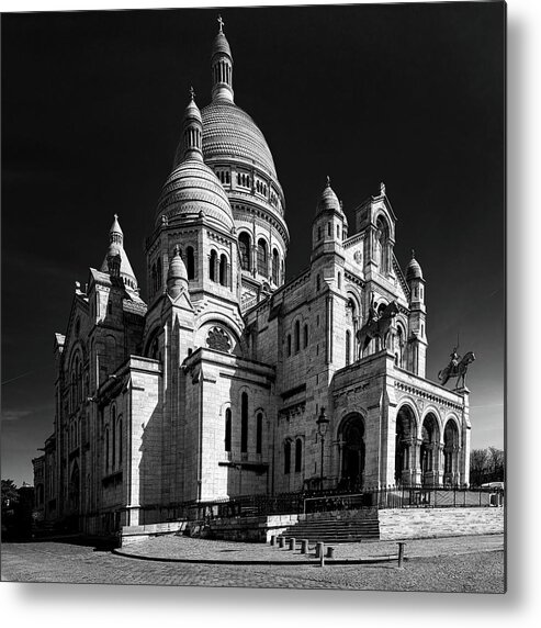 Sacré Coeur Metal Print featuring the photograph Sacre Coeur de Montmartre by Chris Lord