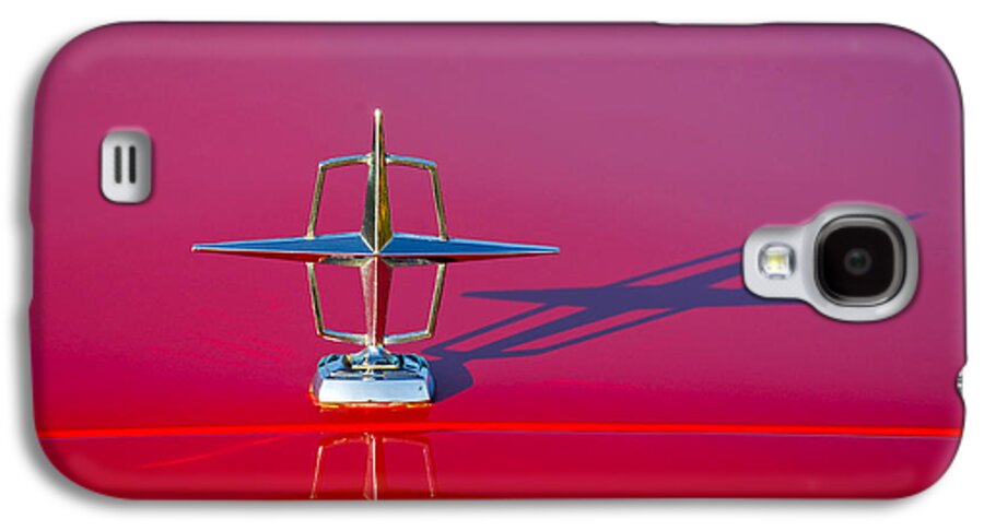 1967 Lincoln Continental Hood Ornament Galaxy S4 Case featuring the photograph 1967 Lincoln Continental Hood Ornament -158c by Jill Reger