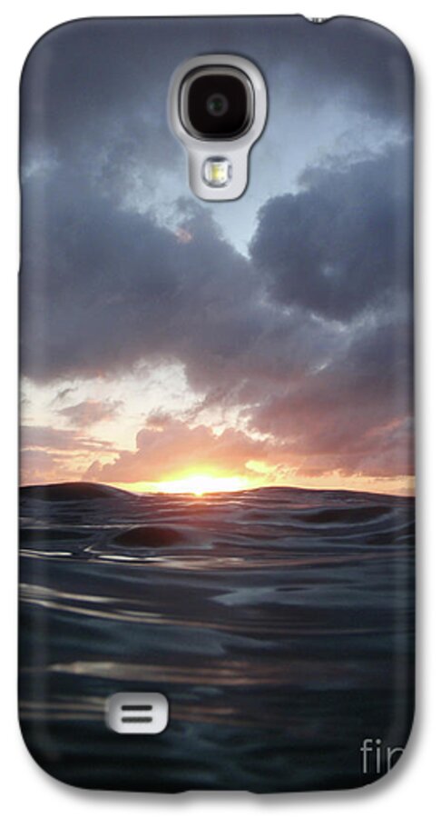 Seascape Galaxy S4 Case featuring the photograph A Mermaid's point of View by Suzette Kallen