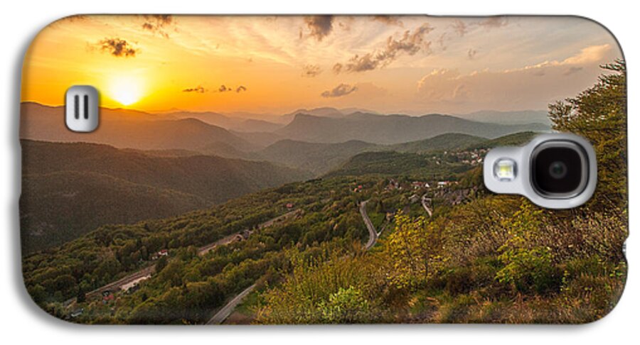 Landscapes Galaxy S4 Case featuring the photograph Heaven on Earth by Davorin Mance