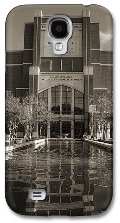 Oklahoma Galaxy S4 Case featuring the photograph Six Thirty Three by Ricky Barnard