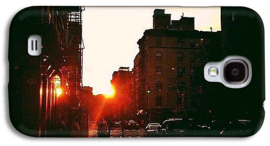 New York City Galaxy S4 Case featuring the photograph New York City Sunset by Vivienne Gucwa