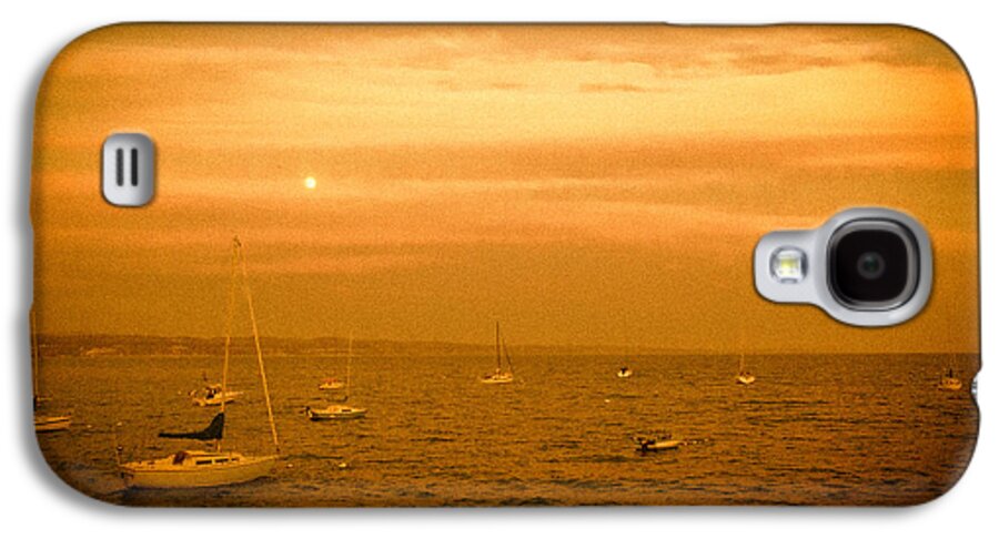 Capitola Galaxy S4 Case featuring the photograph Capitola by Lora Lee Chapman