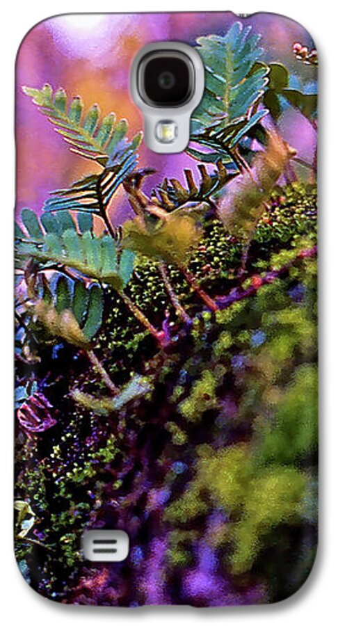 Leaves On A Log Galaxy S4 Case featuring the photograph Leaves On A Log by Bellesouth Studio