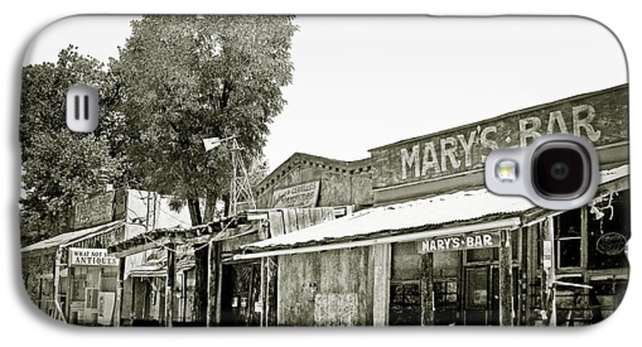 Black Galaxy S4 Case featuring the photograph Mary's Bar Cerrillo NM by Alexandra Till