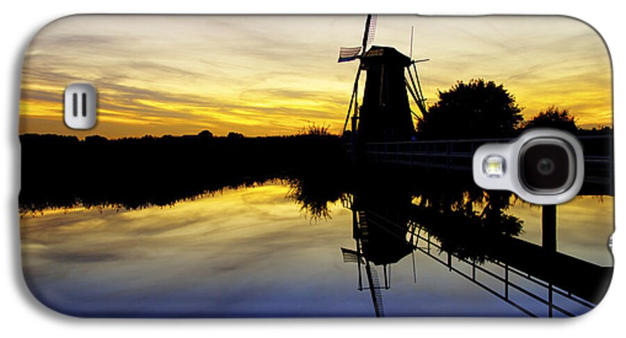 Sky Galaxy S4 Case featuring the photograph Traditional Dutch by Chad Dutson
