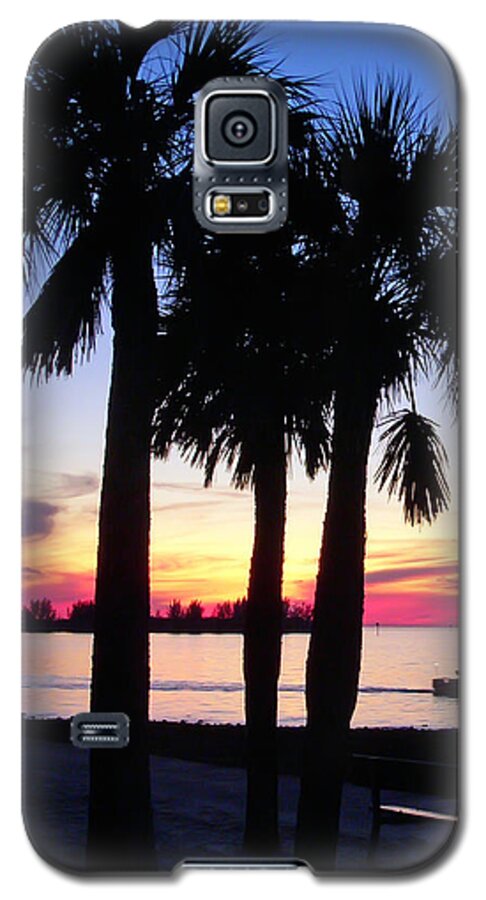 Sunset Galaxy S5 Case featuring the photograph Beach Sunset by Aimee L Maher ALM GALLERY