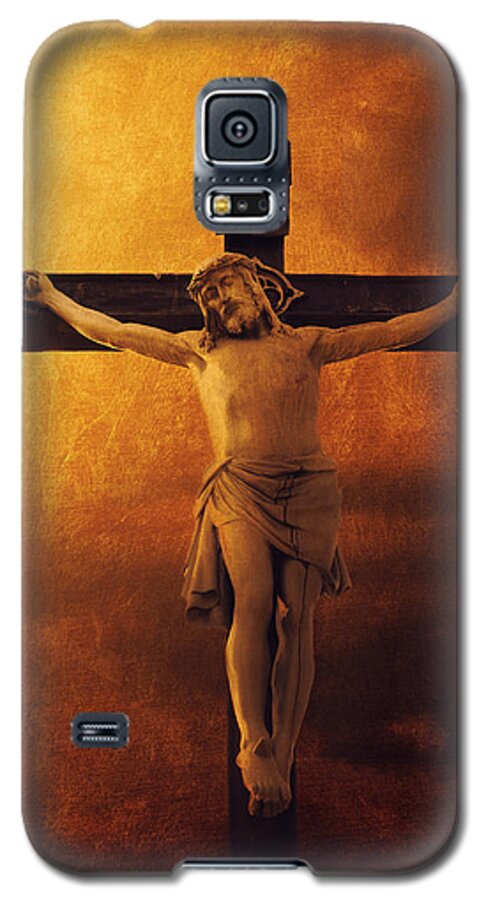 Jesus Galaxy S5 Case featuring the photograph Crucifixcion Statue by Jelena Jovanovic
