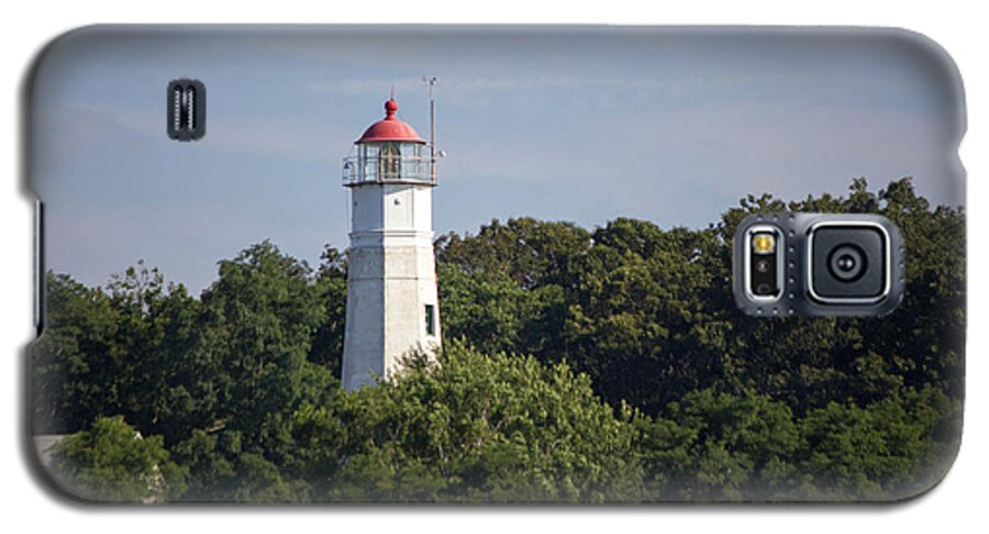 Eatons Neck Lighthouse Galaxy S5 Case featuring the photograph Eatons Neck Lighthouse #1 by Susan Jensen