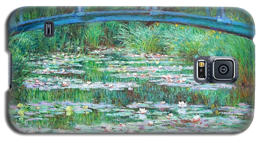The Japanese Footbridge Galaxy S5 Case featuring the photograph Monet's The Japanese Footbridge #1 by Cora Wandel