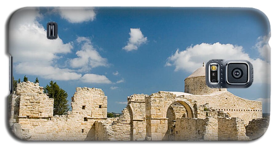 Cyprus Galaxy S5 Case featuring the photograph Old Church Anogyra #1 by Jeremy Voisey