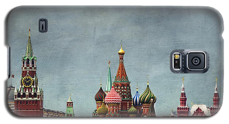Red Square Moscow Galaxy S5 Case featuring the photograph Red Square Moscow #1 by Elena Nosyreva