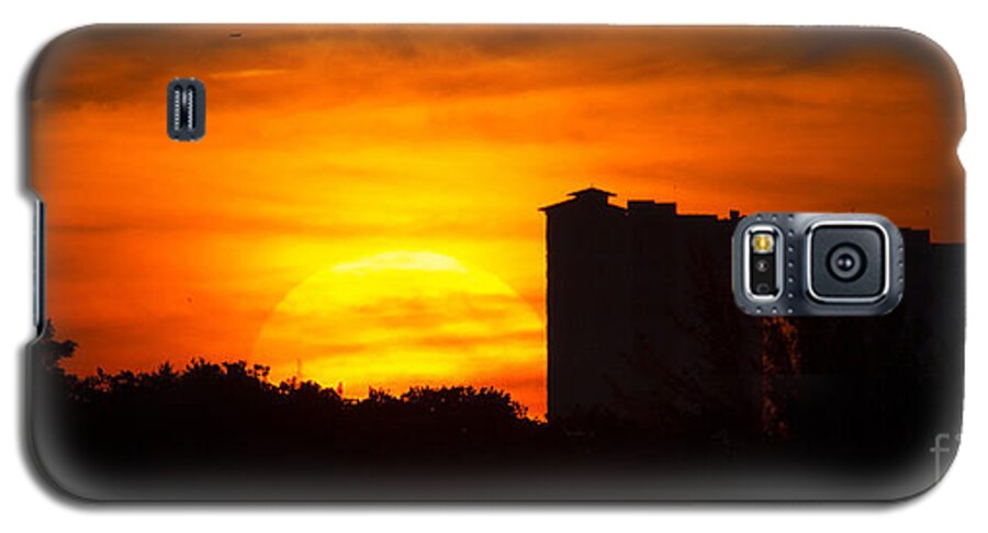 Sunrise Galaxy S5 Case featuring the photograph Sunrise #2 by Meg Rousher