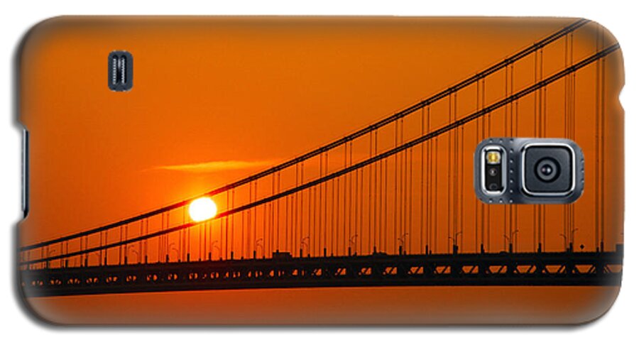 Sunset Galaxy S5 Case featuring the photograph Verrazano Sunset by Mitch Cat