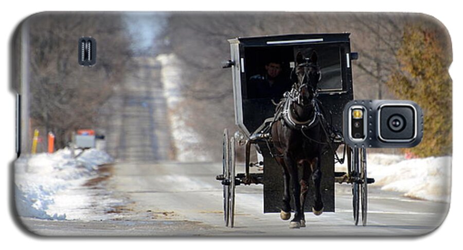 Amish Galaxy S5 Case featuring the photograph To Market #2 by Linda Mishler
