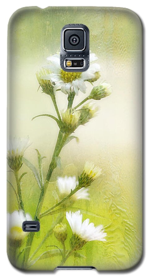 Flowers Galaxy S5 Case featuring the photograph Wild Flowers #1 by Joan Bertucci
