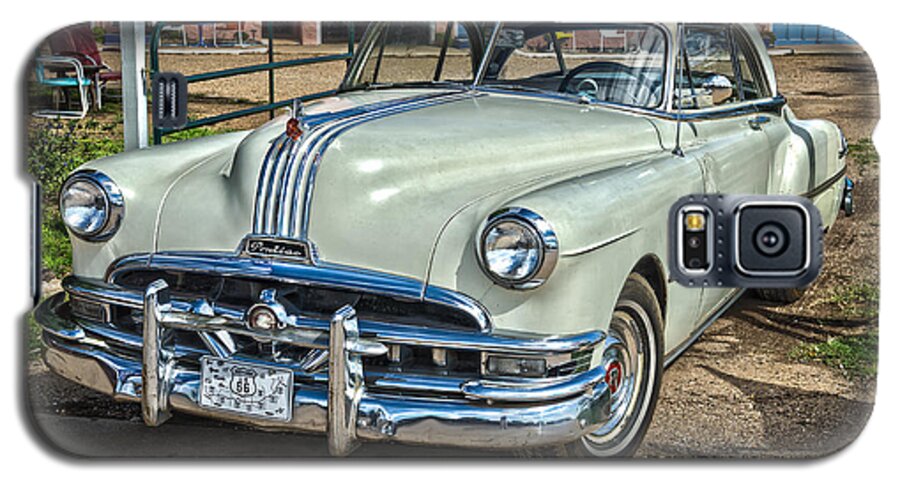 Bob And Nancy Kendrick Galaxy S5 Case featuring the photograph 1951 Pontiac Chieftain Side View by Bob and Nancy Kendrick