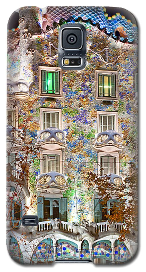 Architecture Galaxy S5 Case featuring the photograph Casa Batllo - Barcelona #2 by Luciano Mortula