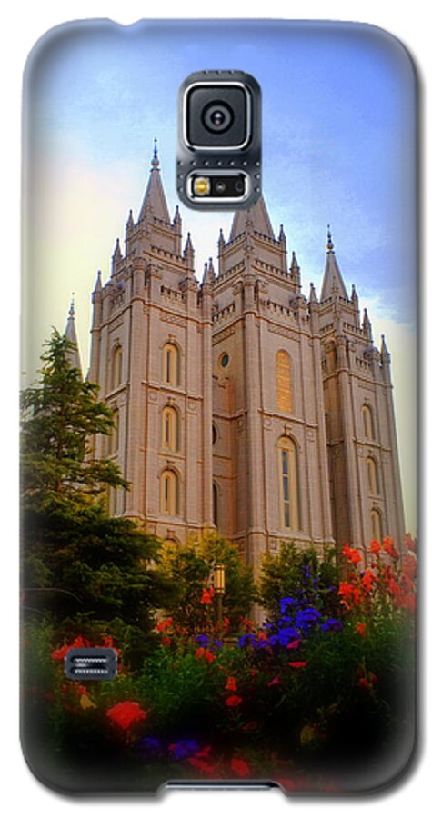 Salt Lake City Galaxy S5 Case featuring the photograph Salt Lake City LDS Temple #2 by Nathan Abbott