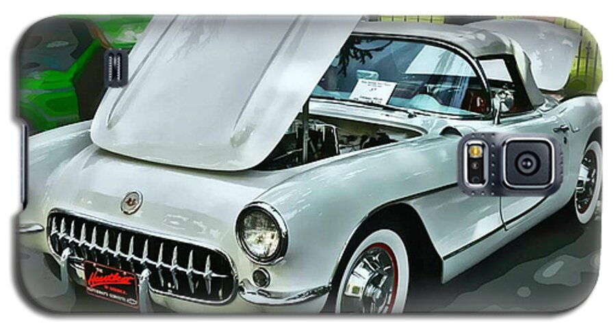 Victor Montgomery Galaxy S5 Case featuring the photograph '56 Corvette #56 by Vic Montgomery