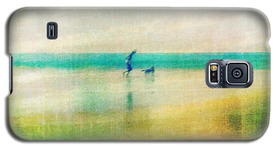 Ocean Galaxy S5 Case featuring the photograph A day by the sea by Suzy Norris