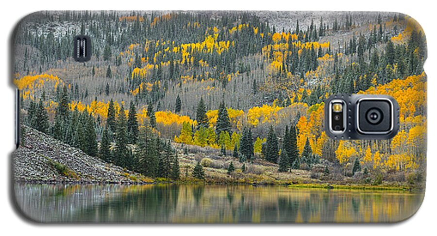 Aspens Galaxy S5 Case featuring the photograph A Morning of Life by Tim Reaves