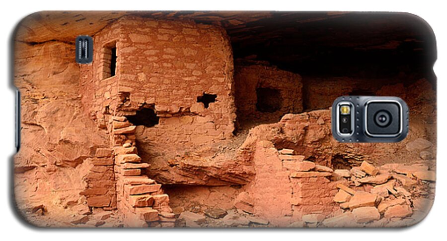 Comb Galaxy S5 Case featuring the photograph Anasazi Ruins at Comb Ridge by Tranquil Light Photography