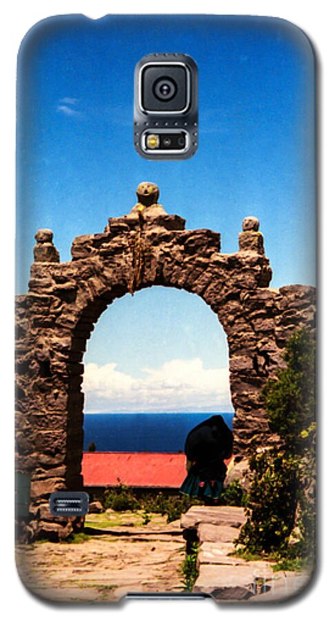 Taquile Island Galaxy S5 Case featuring the photograph Ancient Portal by Suzanne Luft