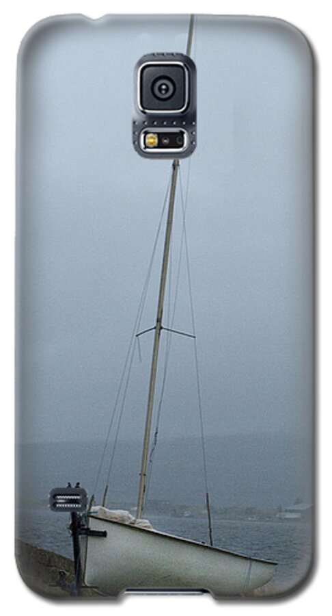 Meikle Ferry Galaxy S5 Case featuring the photograph At Rest at Meikle Ferry Scotland by Sally Ross