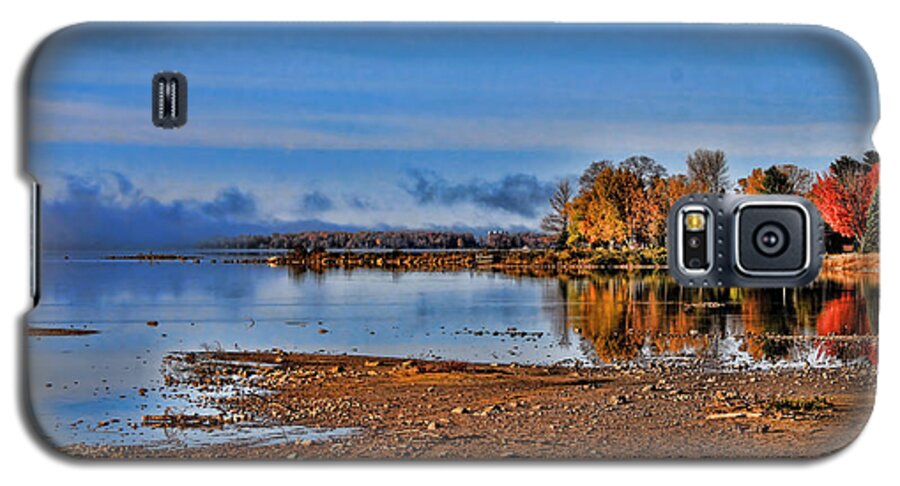 Autumn Galaxy S5 Case featuring the photograph Autumn Beach Solitude by Cathy Beharriell