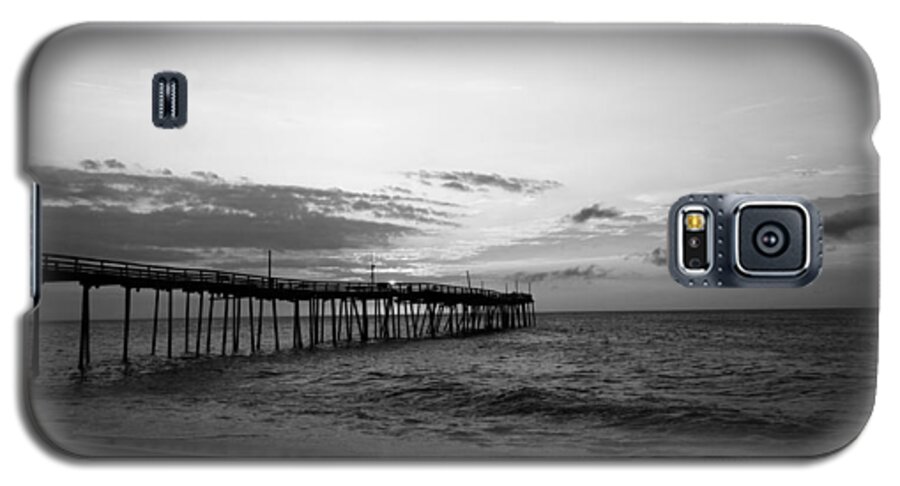 Kelly Hazel Galaxy S5 Case featuring the photograph Avon Pier in Outer Banks NC by Kelly Hazel
