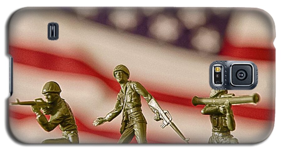 America Galaxy S5 Case featuring the photograph Backyard Battles by Ken Williams