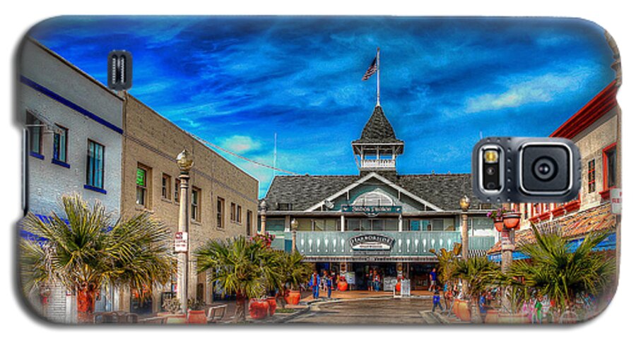 Balboa Galaxy S5 Case featuring the photograph Balboa Pavilion by Jim Carrell