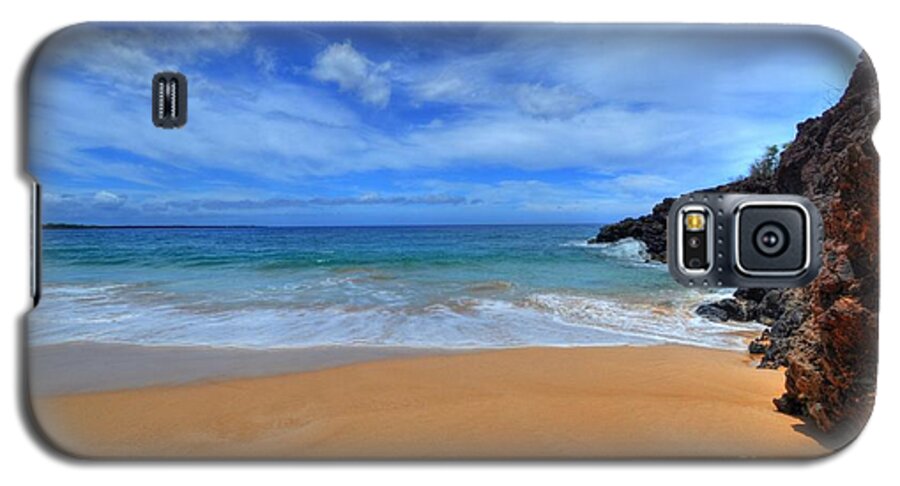 Big Beach Galaxy S5 Case featuring the photograph Big Beach Maui by Kelly Wade