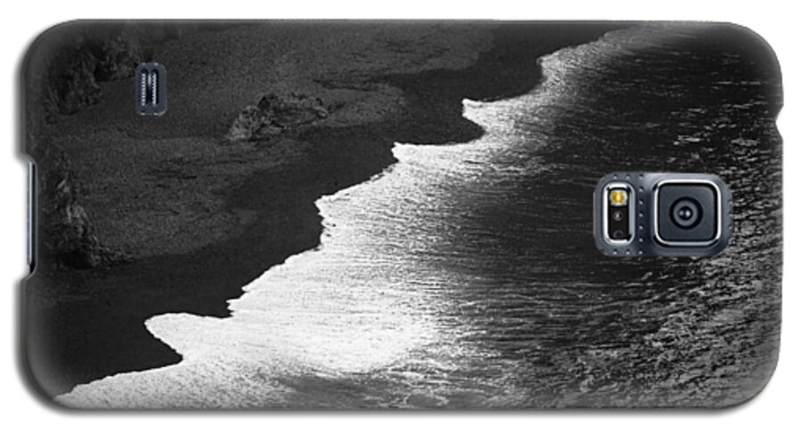 Black Galaxy S5 Case featuring the photograph Black Sands by Brad Brizek